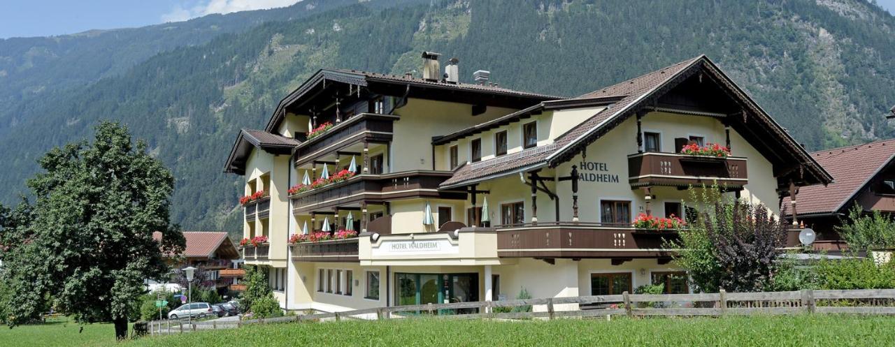 Hotel Waldheim Garni Mayrhofen Luaran gambar